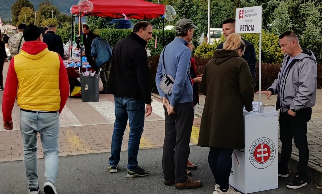 Petícia za vyhlásenie referenda naberá na sile