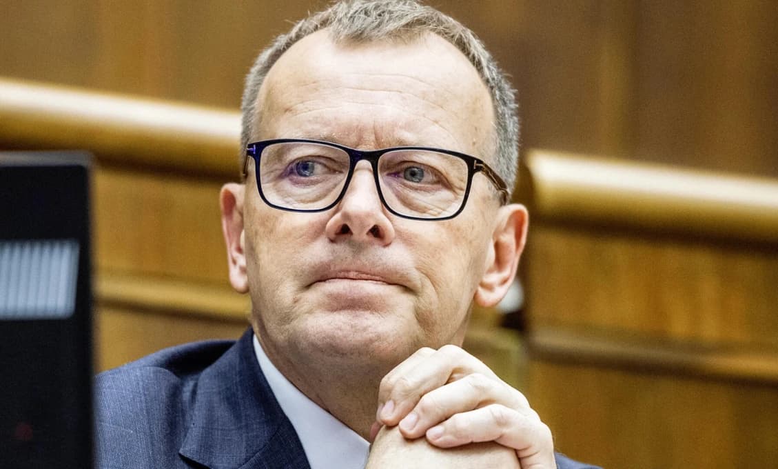 Boris Kollár sa rozohnil a naložil dnešným mužom