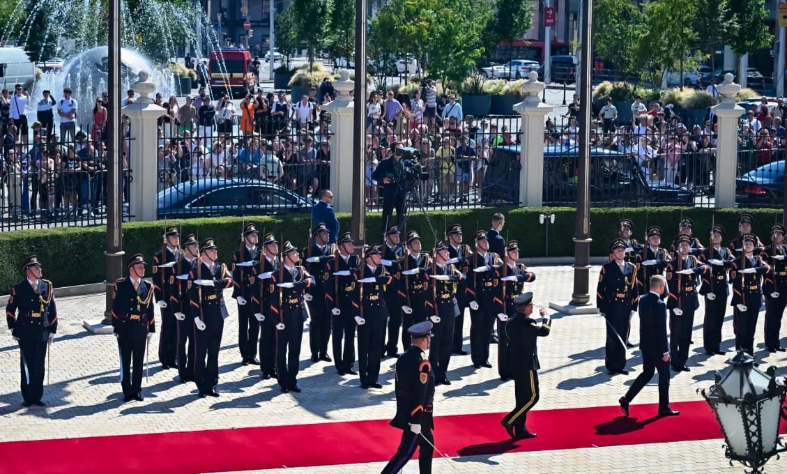 Strážcovia prezidentského paláca: 23 rokov vernosti a hrdosti