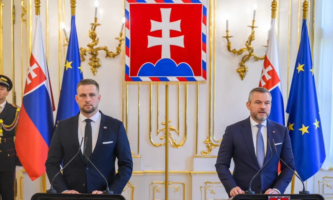 FLEŠ: PREZIDENT PODPÍŠE V PIATOK KONSOLIDAČNÝ BALÍK