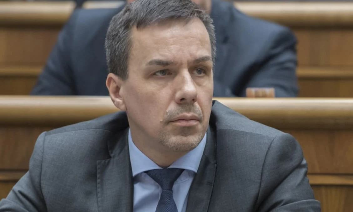 Falošné PN - Leniví Slováci alebo systémový problém?