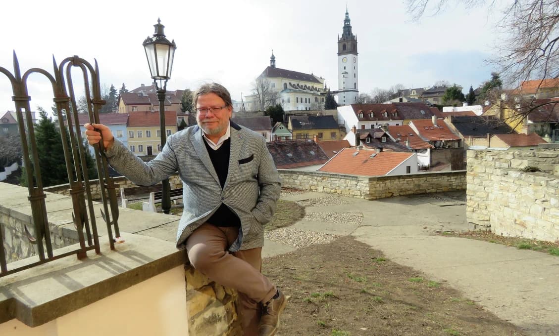 Ako "Havlovec" Vondra rozzúril pražskú kaviareň