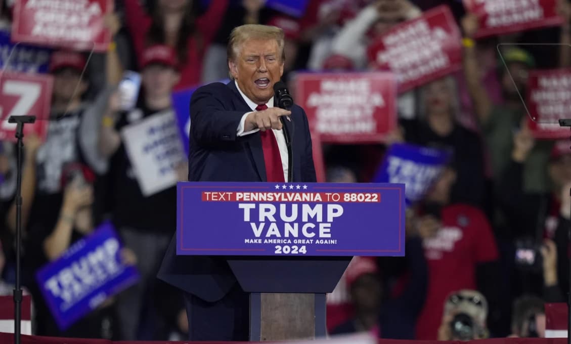 Trump je nebezpečný zhubný narcista, uvádza reklama v NYT
