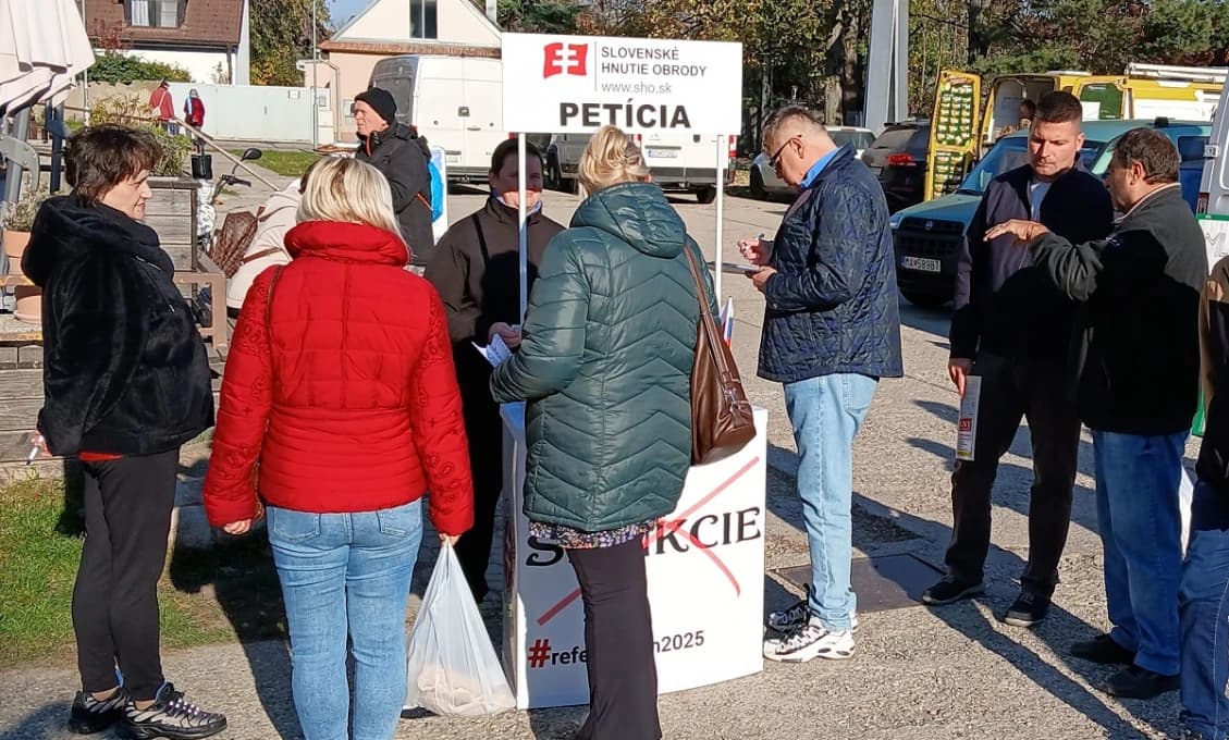 Petícia za vyhlásenie referenda: SHO nezadržateľne napreduje. Už vyše 111-tisíc podpisov