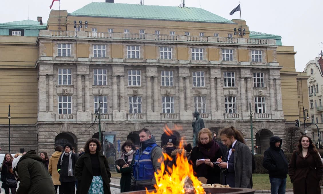 Víťazom slovo roka: polarizácia