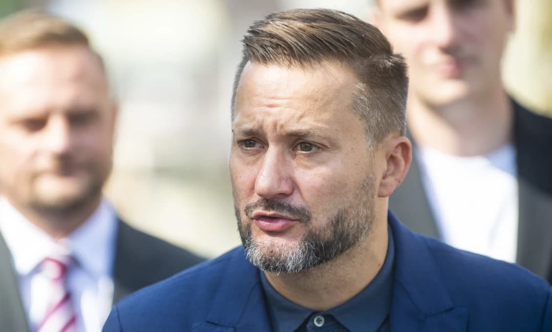 Starosta bratislavskej Petržalky kritizuje primátora Valla