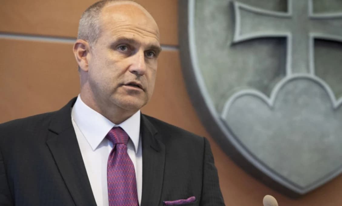 Prípad smrti generála Lučanského ožíva!