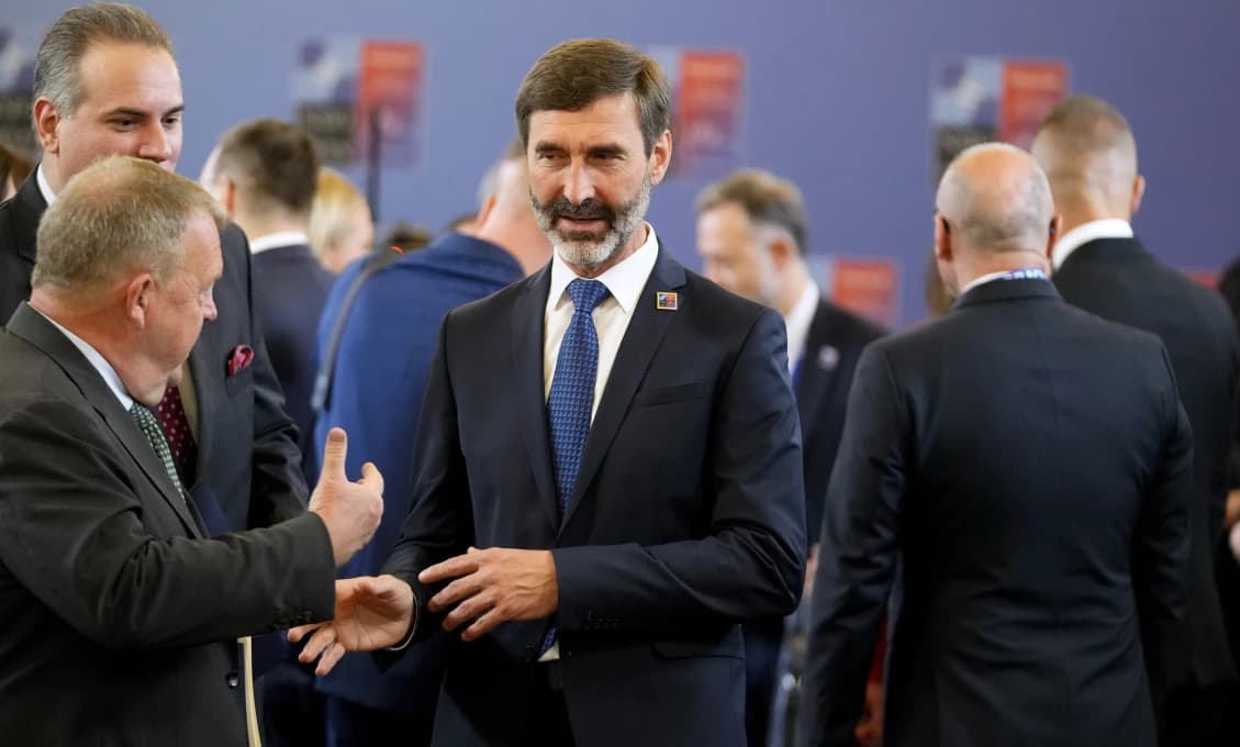 Jasný odkaz J. Blanára uslzeným liberálom