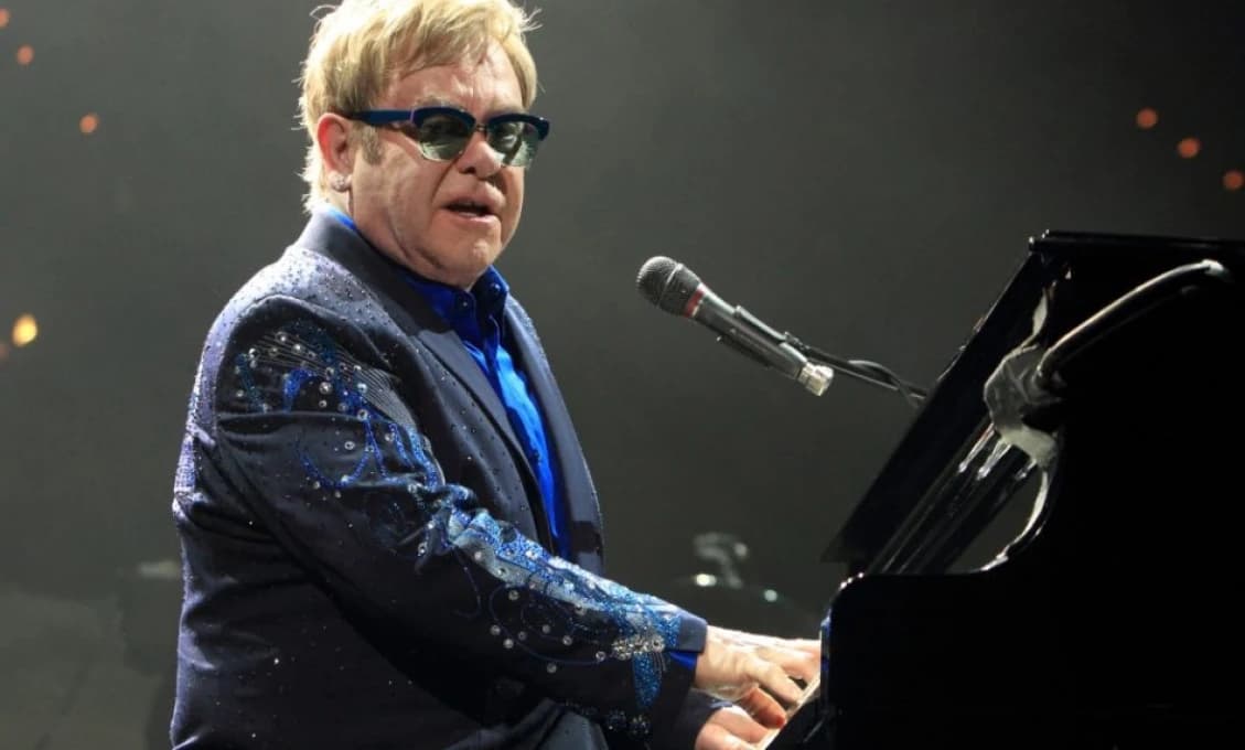 SMUTNÝ OSUD KRÁĽA POPU: TOTO už Elton John nikdy neurobí!