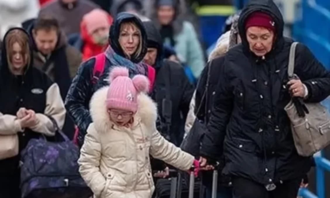 Ukrajinci stále utekajú pred vojnou