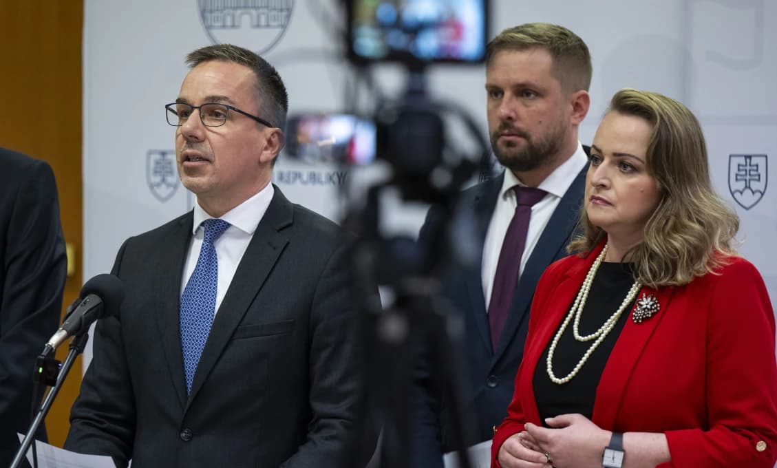 Minister zvolal na pondelok mimoriadne zasadnutie sektorovej tripartity