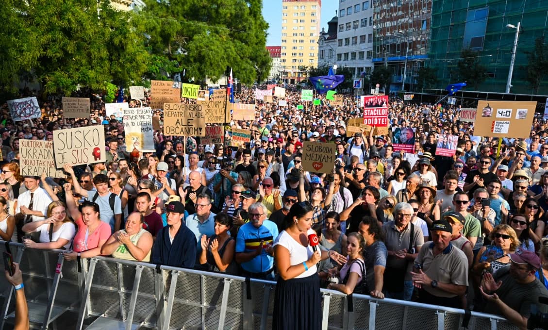 Euro-americká demokracia: Načo voľby? Rozhodujeme my!