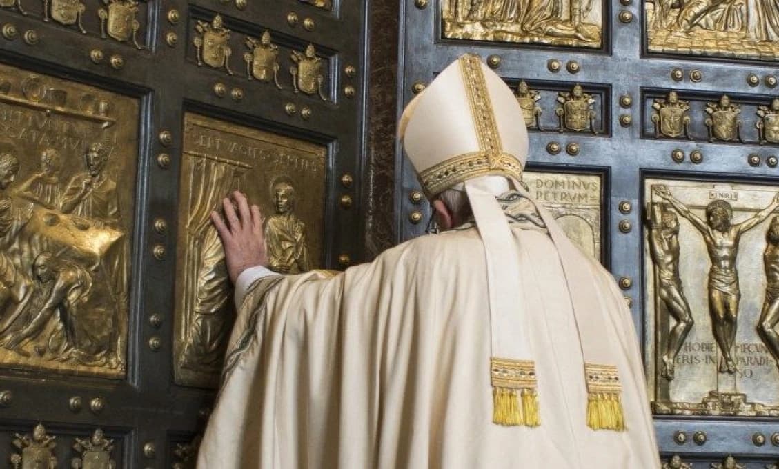 Vo Vatikáne sa začína Svätá omša - Vigília zo Slávnosti Narodenia Pána
