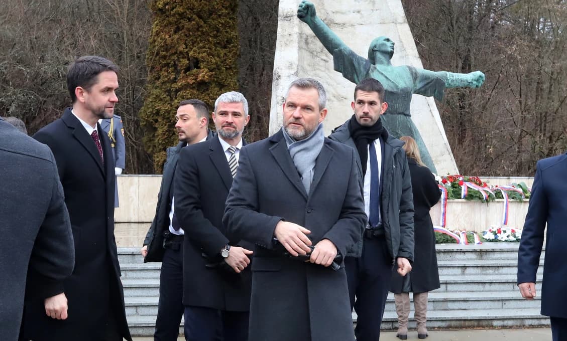 Penzisti dostanú v novembri trináste dôchodky, parlament návrh schválil