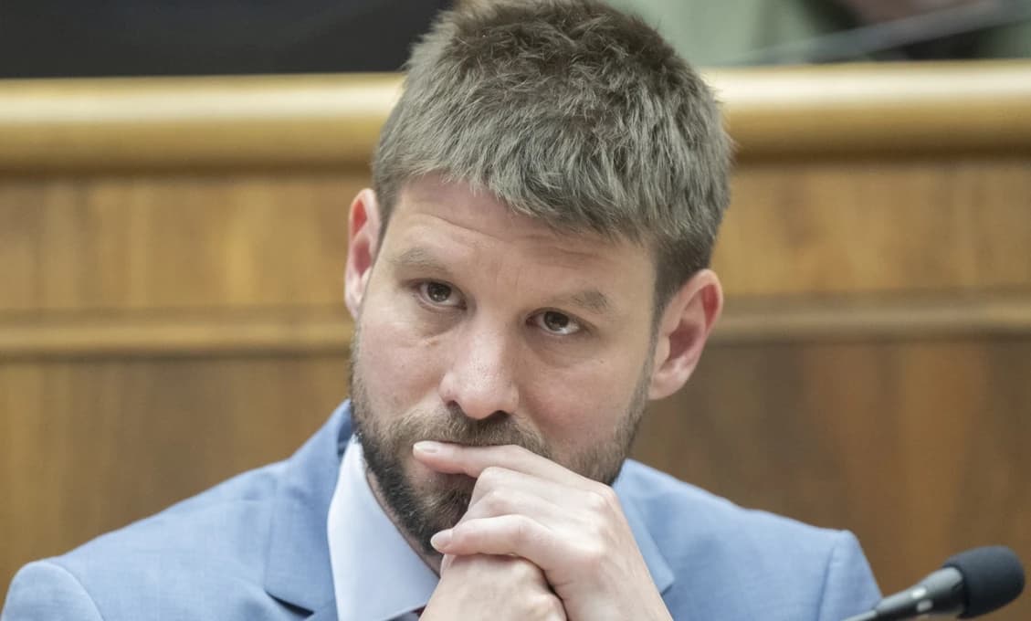 Pápež pre chorobu obmedzil svoj program