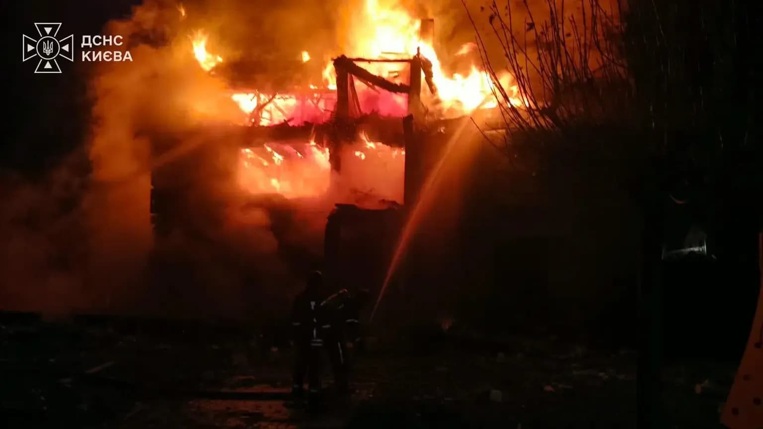 MASÍVNY ÚTOK NA KYJEVSKÚ OBLASŤ! Z hlavného mesta sa stáva bojová zóna
