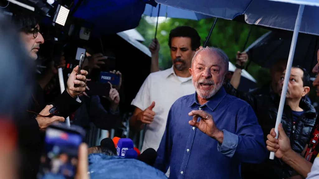 LULA VYHRAL, BRICS JE ZACHRÁNENÝ! - raduje sa Blaha. No Bolsonaro uznať porážku odmietol