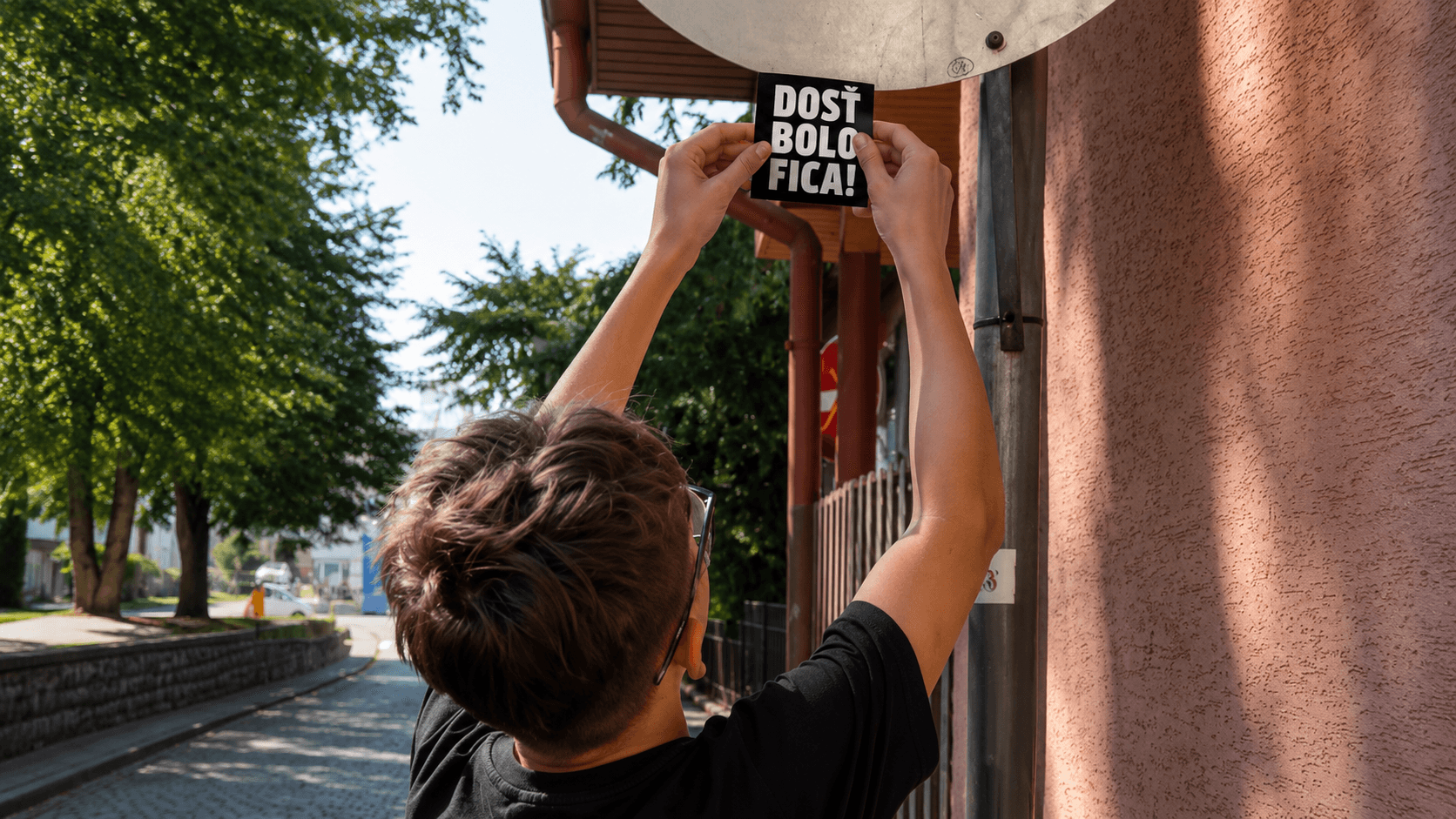 Niekto tu naozaj zneužíva deti na politiku! A čo na to Matovič?