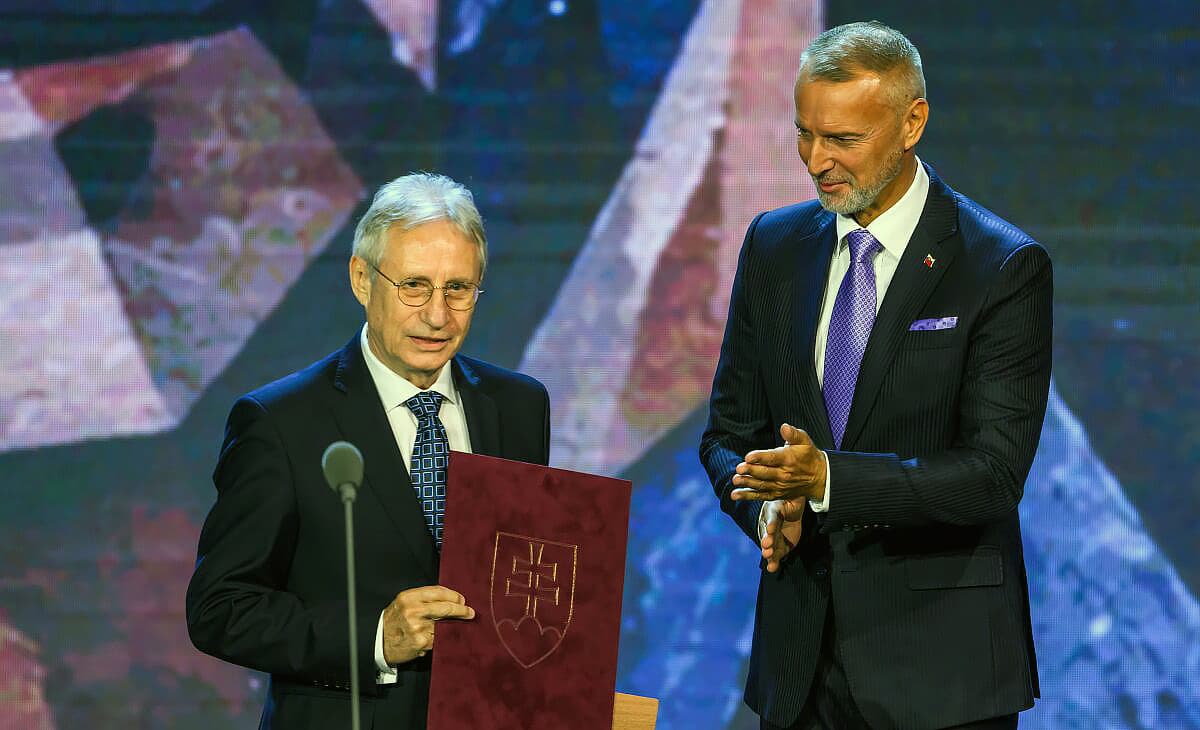 LEIKERT O VEĽKÝCH SLOVÁKOCH: Prečo Kronerovým postavám veríme aj po rokoch