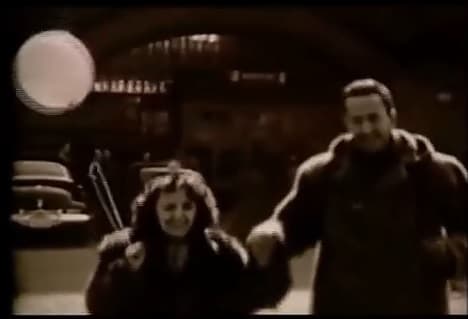 Francúzsku ikonu Edith Piaf jej priateľ nasledoval do hrobu (šansón)