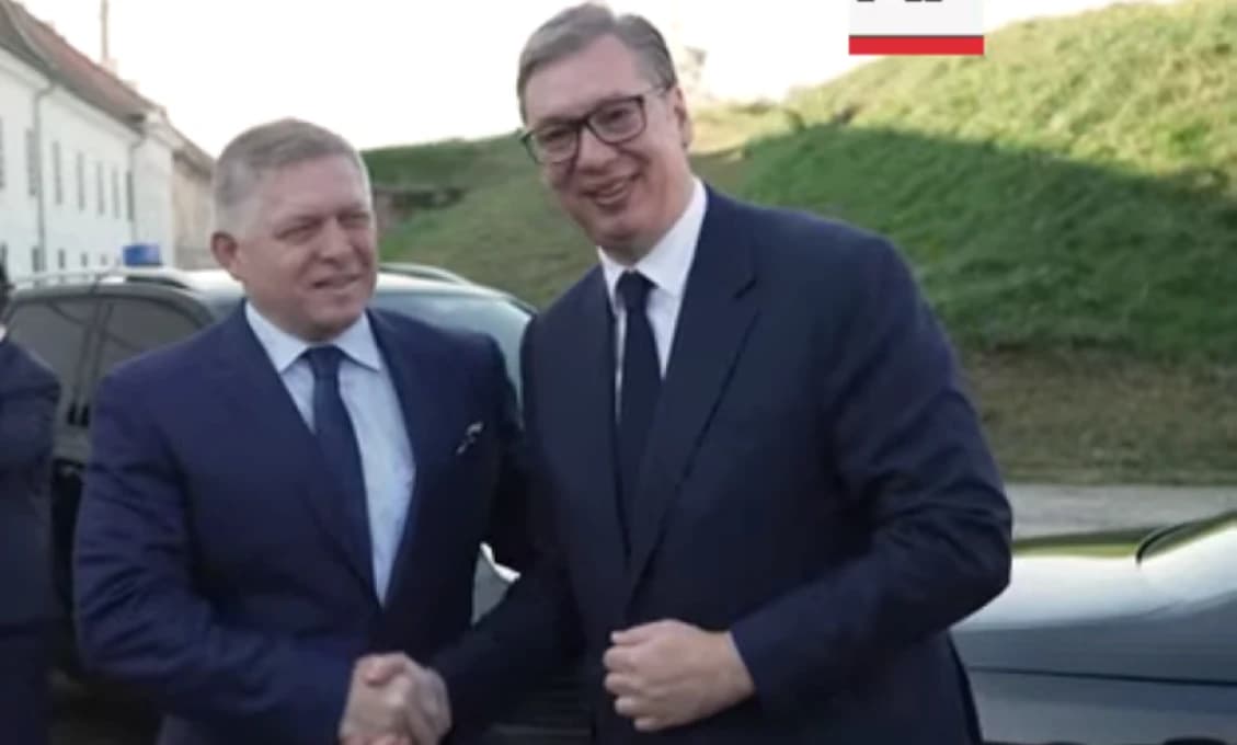Fico a Vučič: Protivládne protesty financované zo zahraničia