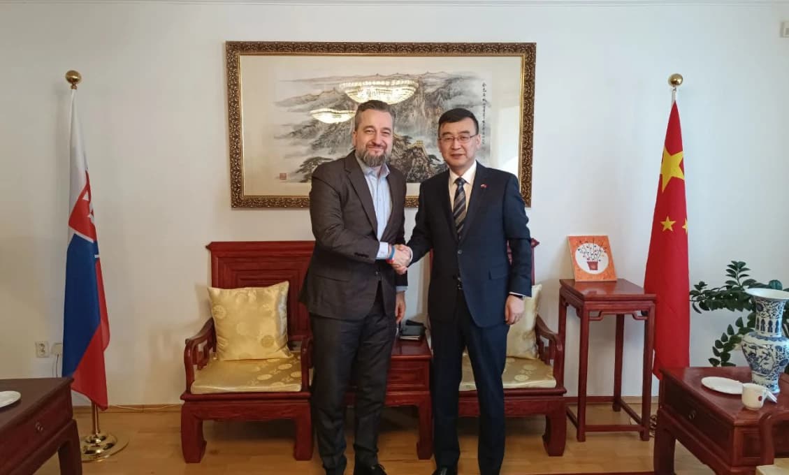 Západní fašisti to schytávajú ako v štyridsiatom piatom