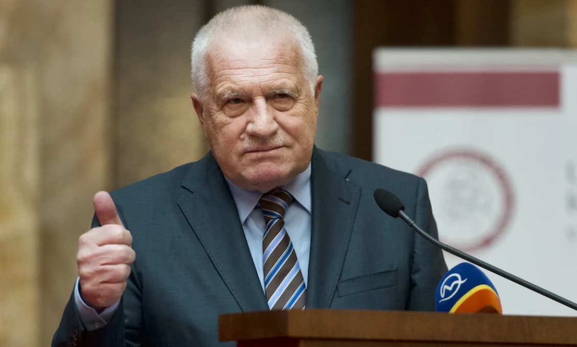 KLAUS VARUJE pred snahou destabilizovať Slovensko