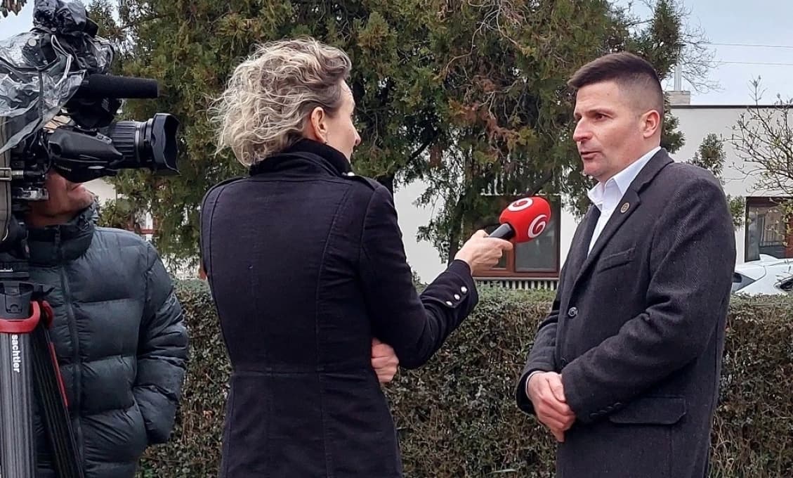Róbert Švec: Petíciu za vyhlásenie referenda podpísalo už takmer 240-tisíc Slovákov