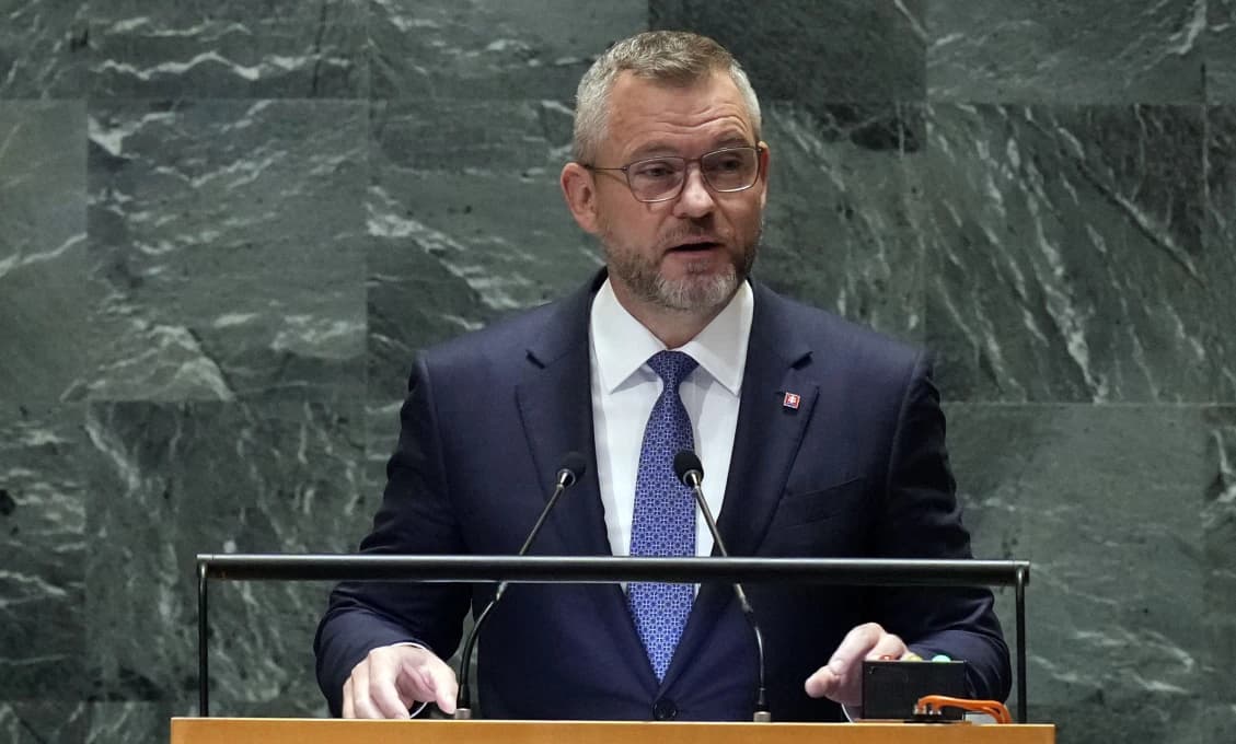 Prezident:Pred štátmi NATO je náročná debata o zvýšení obranných výdavkov