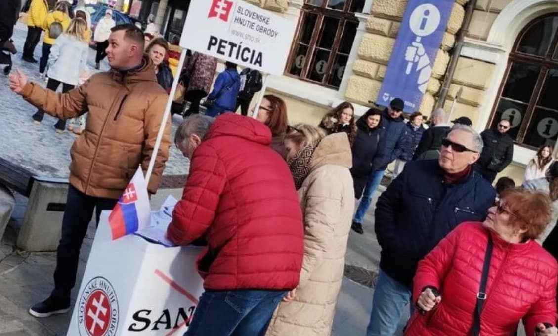 Pomôžte dosiahnuť a prekročiť hranicu troch stotisícov podpisov!