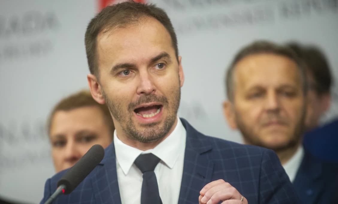 Opozícia kritizuje opozíciu! Šipoš má odkaz pre Šimečku