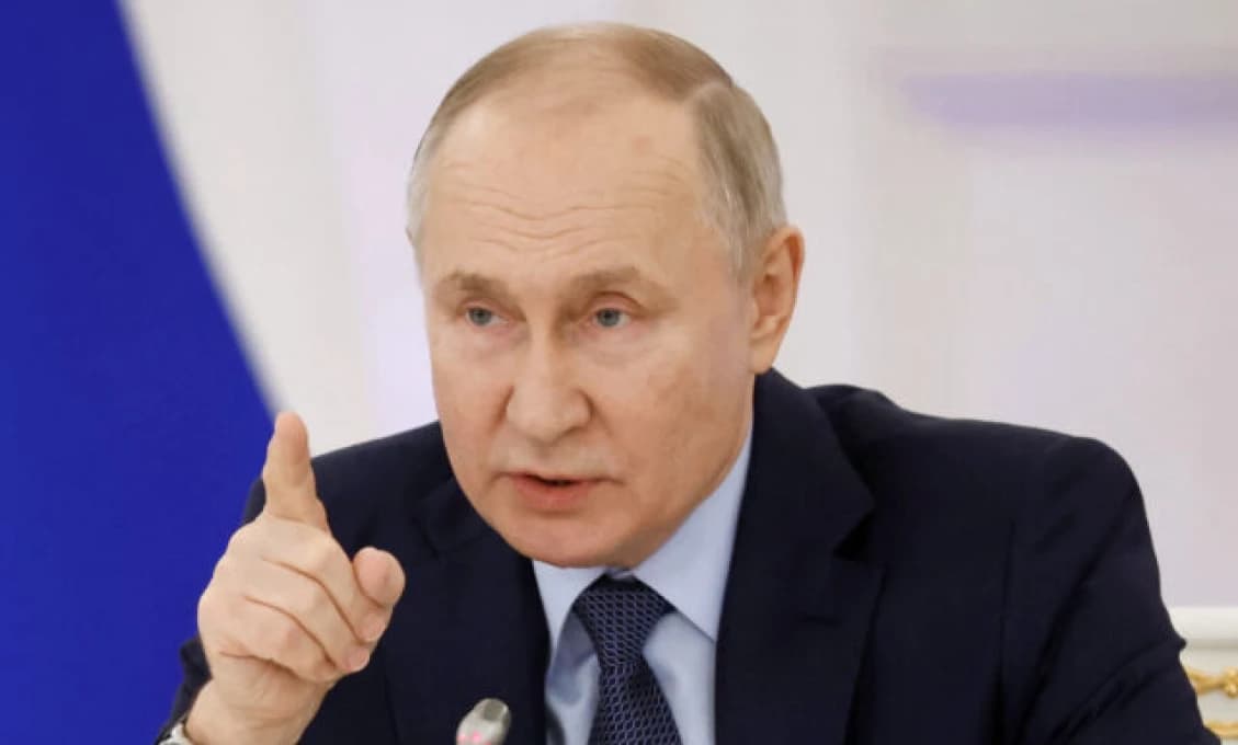 Putin opäť na ťahu