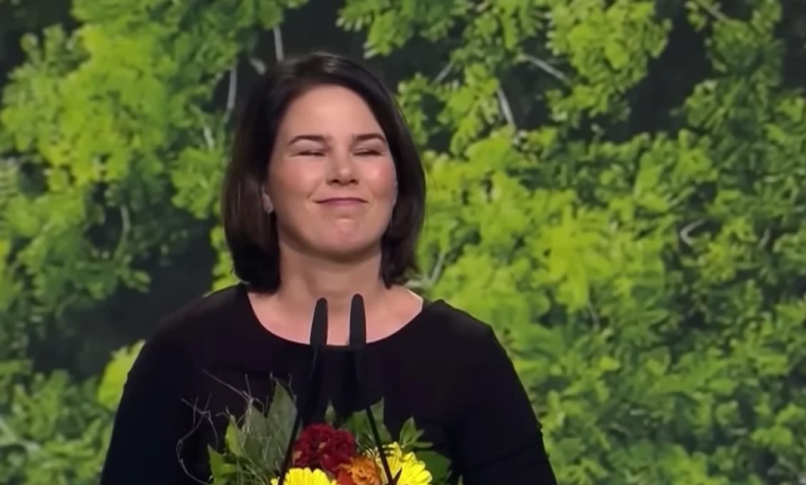 Hrdá nemecká "ministerka vojny" telefonovala Trumpovi