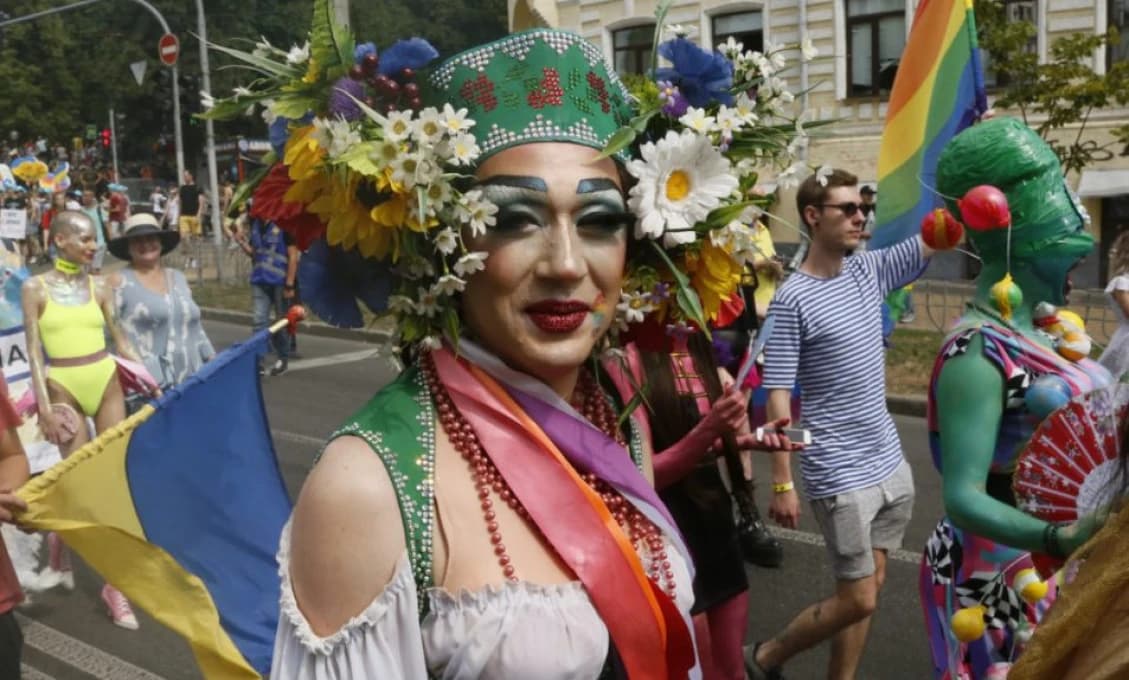 Maďarský parlament schválil novelu zákona na obmedzenie pochodov Pride
