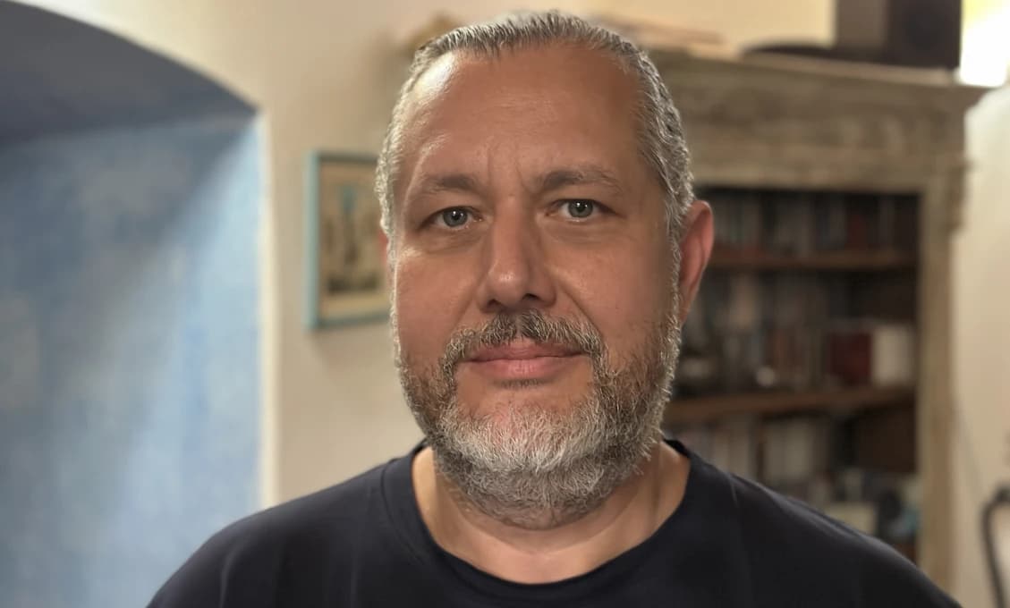 Rózsa pripomína ŽILINKOVI, že na stole má viac káuz ako statusov
