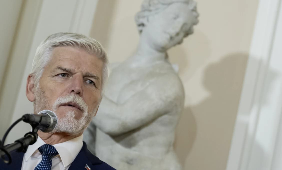 Pavel chcel debatu, dostal trápny odchod