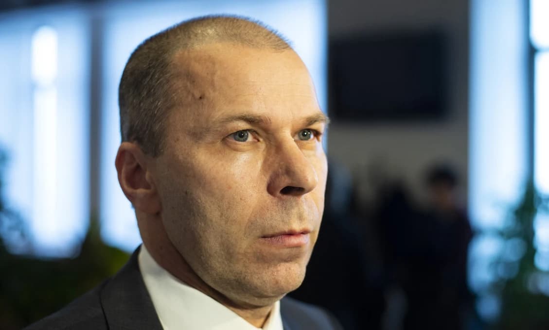 Zastavil zásah, zneužil právomoc? Kovařík sa pred súdom bráni, no svedkovia hovoria jasne