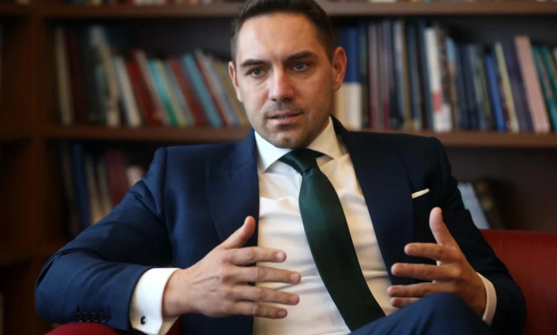 Lindtnera progresívci a ich tlačové slúžky štvú ako zver