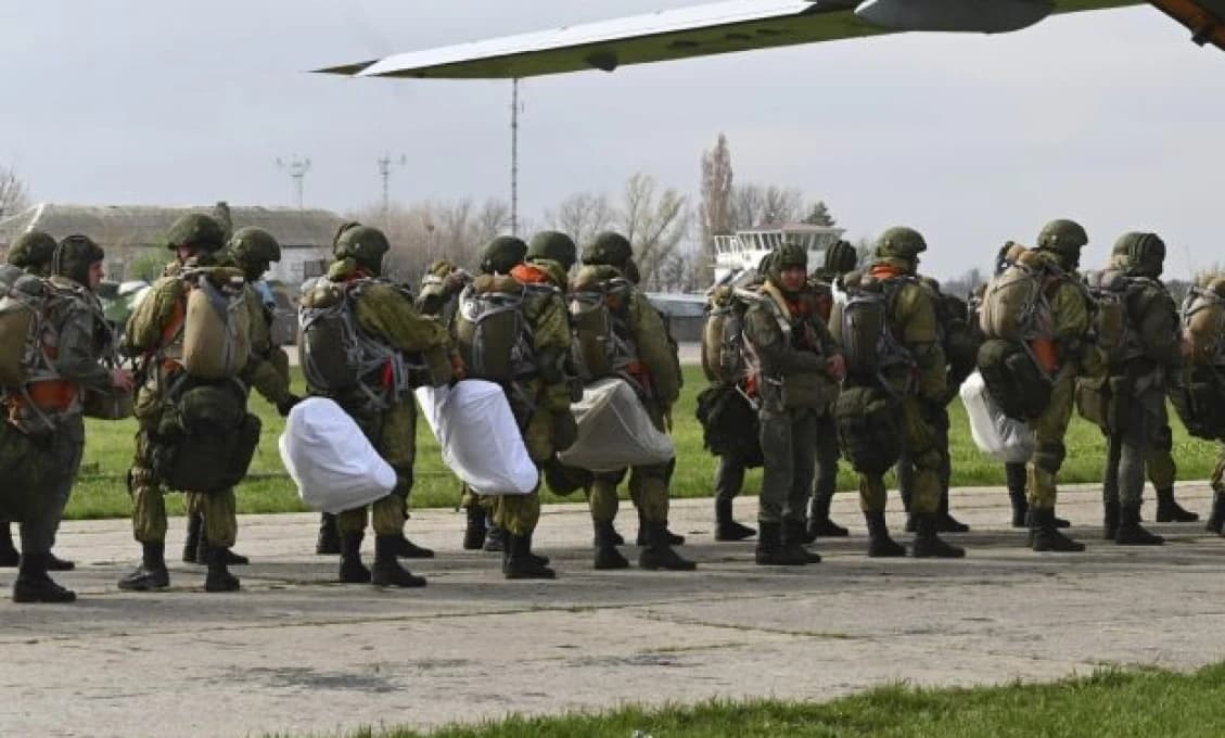Veľká Británia posiela armádu na špeciálnu operáciu – no nie na Ukrajinu