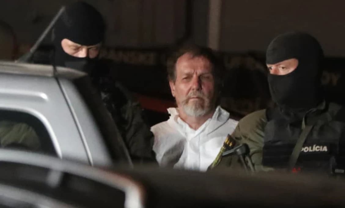 Dostane policajt, ktorý nahral výpoveď atentátnika Bielu vranu?