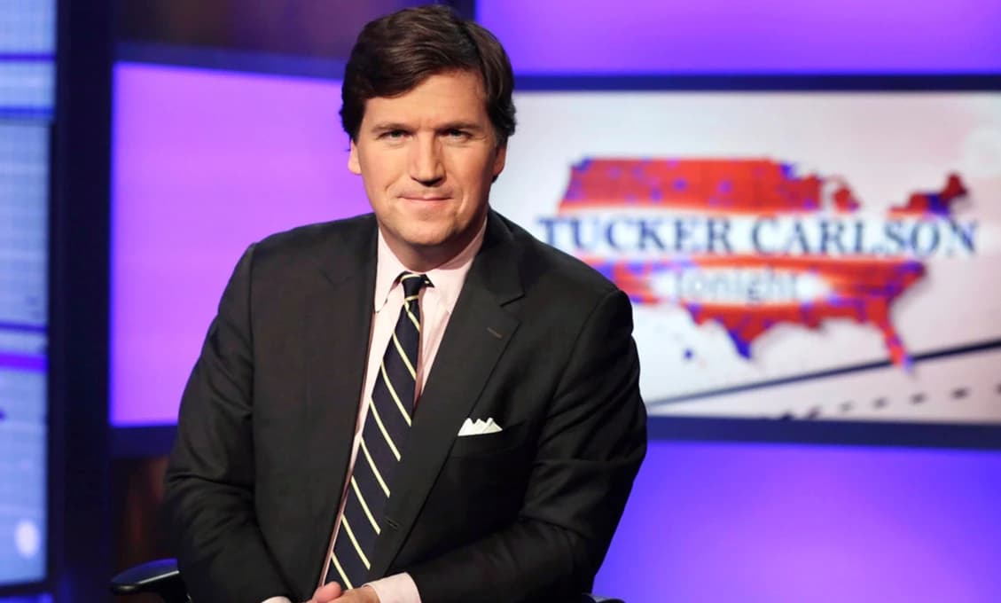 Carlson šokoval! Pozval si novinára, ktorý bol v prvej línii. S Rusmi...