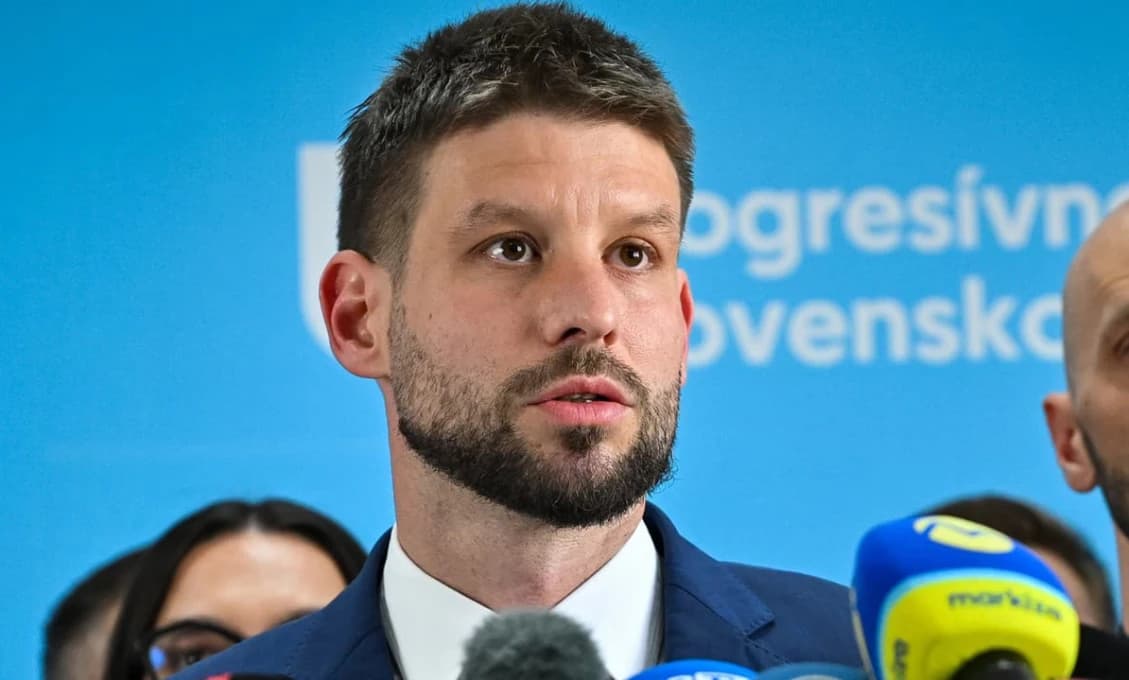 Robert Fico si podal bratislavskú kaviareň, Šimečka zúri