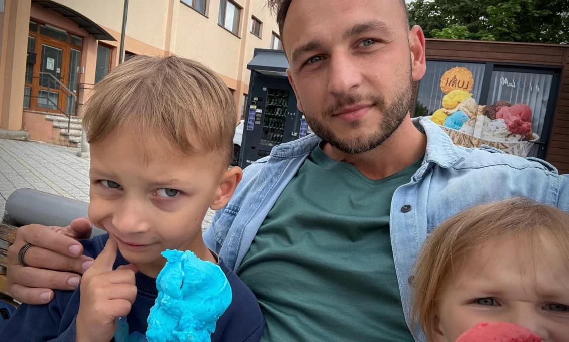 Šutaj Eštok: Nedeľné politické hádky by som vymenil za stavanie lega so synom