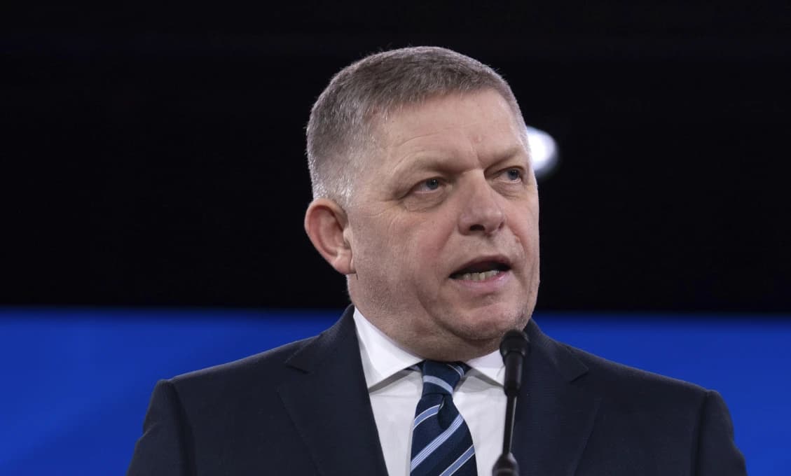 Premiér odletel vládnym špeciálom do Moskvy