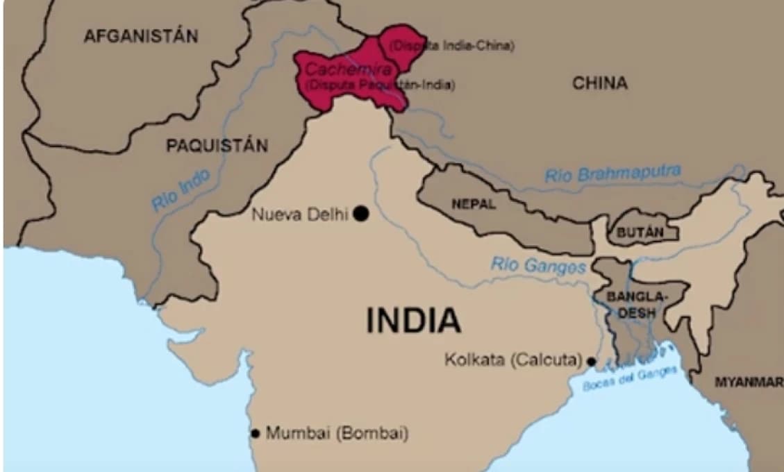 Strhli sa boje. India - Pakistan
