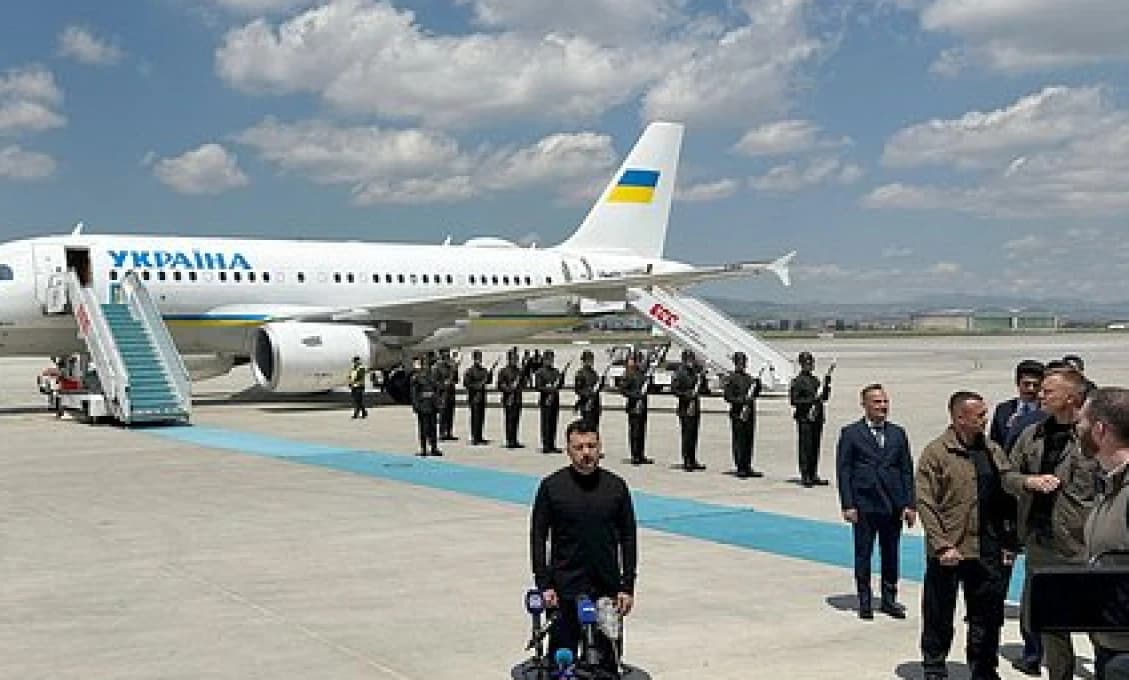 Zelenskyj dorazil do Istanbulu: Ruská delegácia je DIVADELNÁ REKVIZITA!