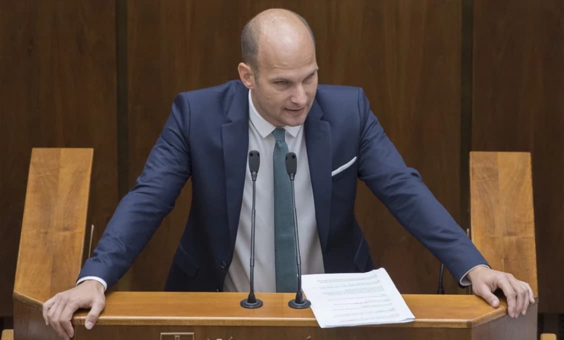 Namiesto modlitby útok na premiéra od Grendela