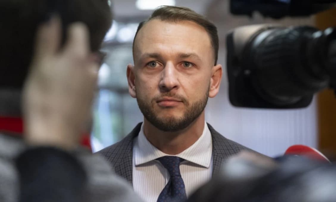 Šutaj Eštok v spore s prokurátorom uspel: Rezort nevidel v kritike Korčoka porušenie zákona