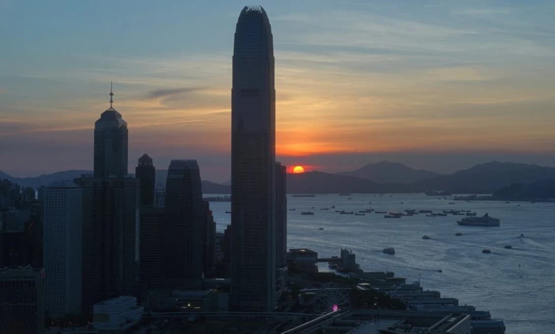 Hongkong otvára univerzity pre zahraničných študentov, ktorých „vyháňajú“ z USA