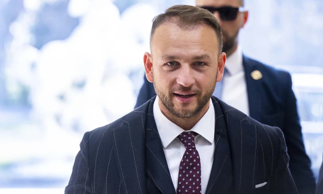 Šutaj Eštok: Igor Matovič žiaľ neodišiel. Sedí v opozičných laviciach a kričí